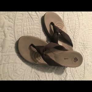 Clark’s cloud steppers